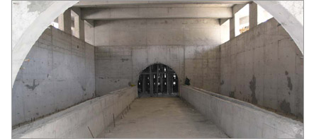 Concrete tunnel tank in construction